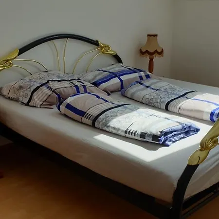 Ferienwohnung Johnson Schleiz